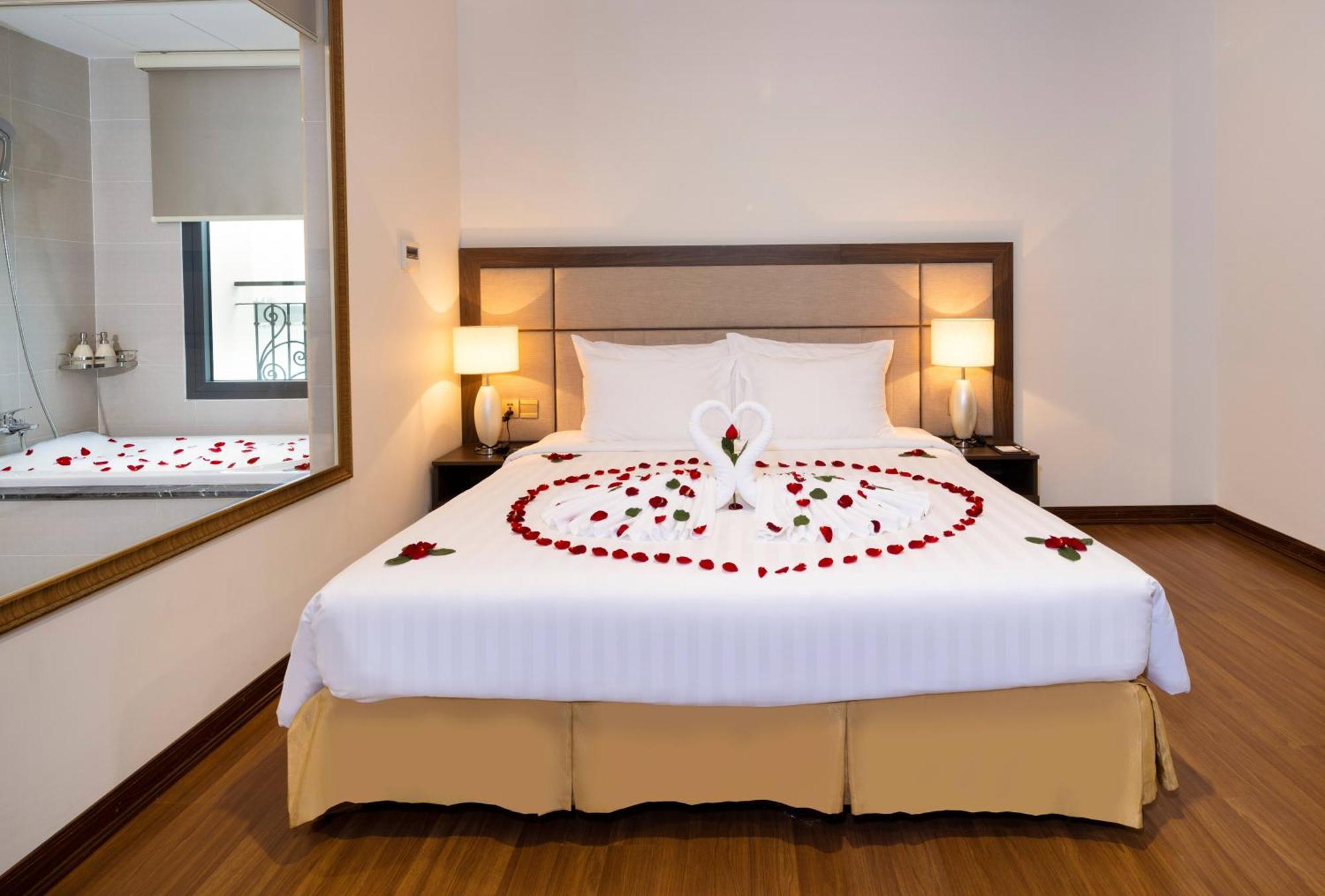 Daphovina Hotel Nha Trang Luaran gambar