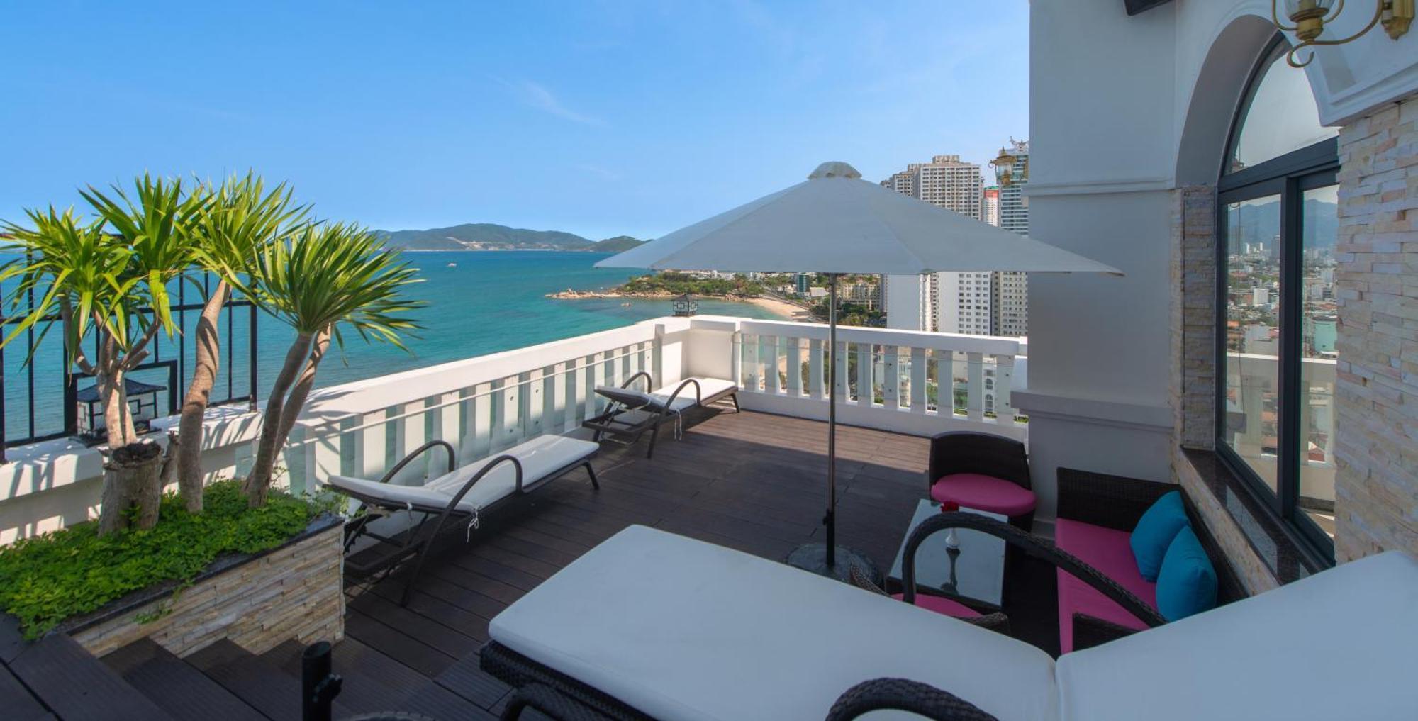 Daphovina Hotel Nha Trang Luaran gambar