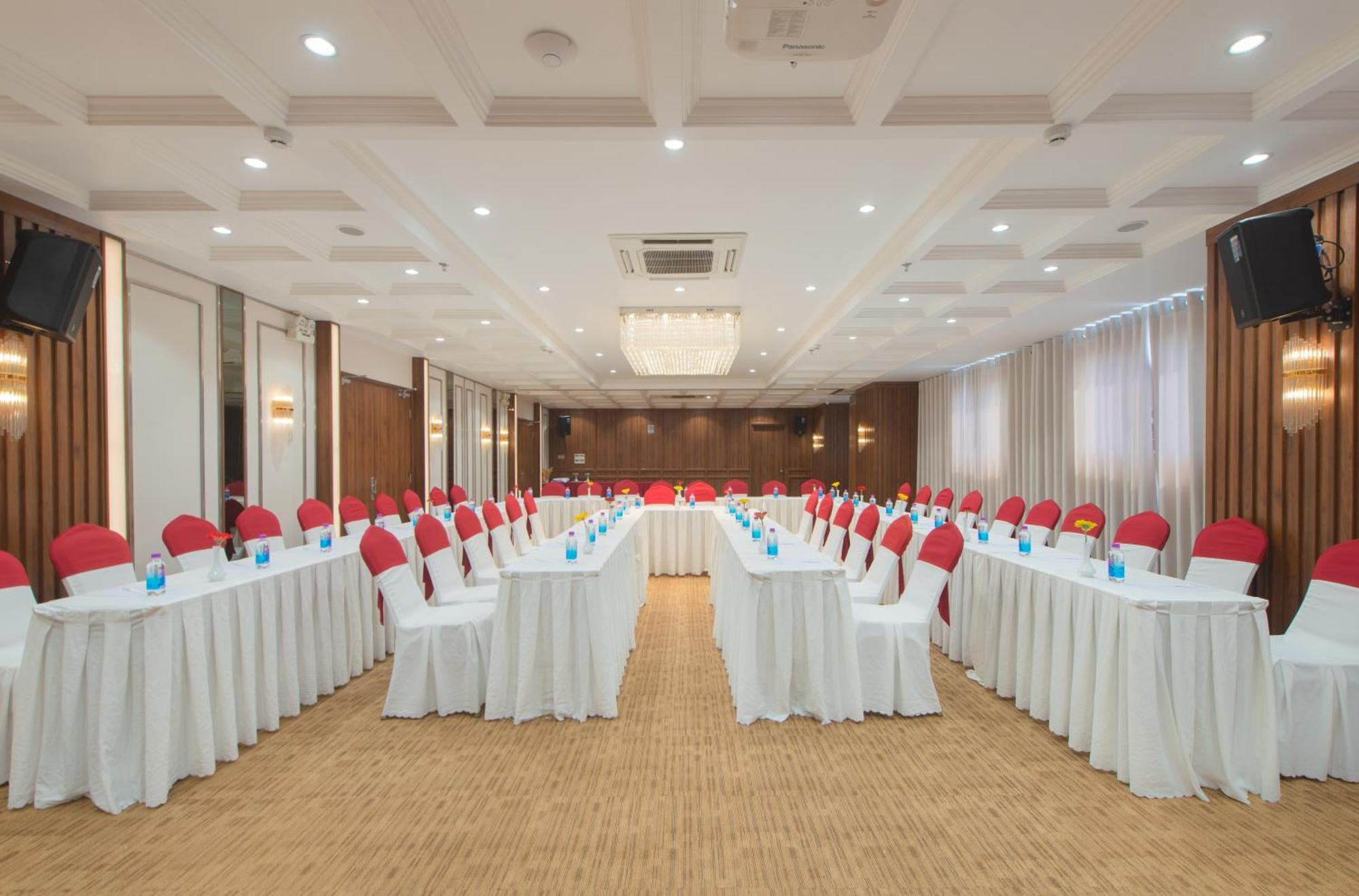 Daphovina Hotel Nha Trang Luaran gambar