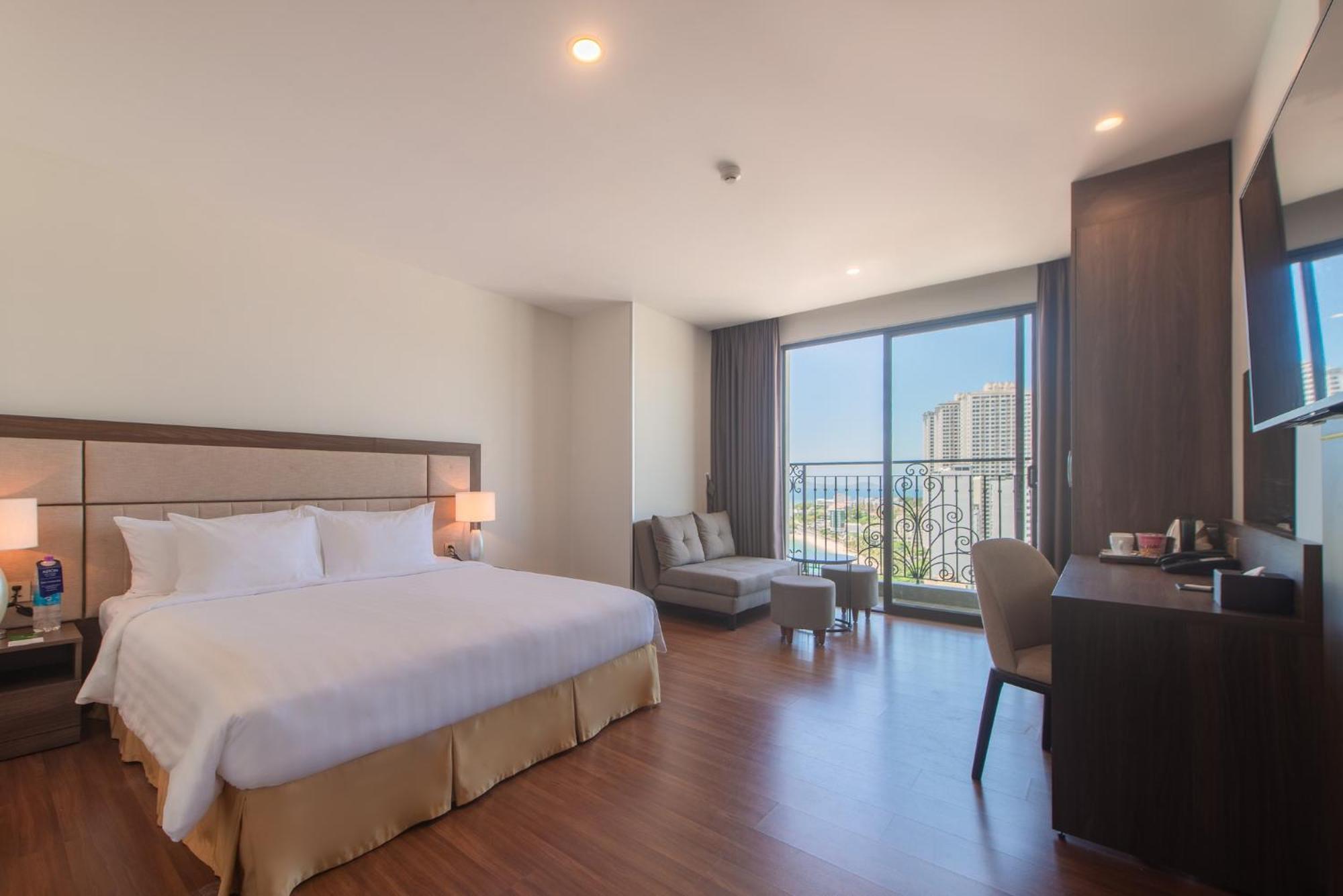 Daphovina Hotel Nha Trang Luaran gambar