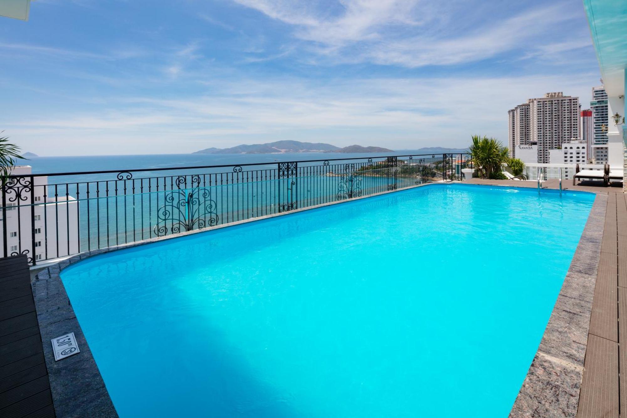 Daphovina Hotel Nha Trang Luaran gambar