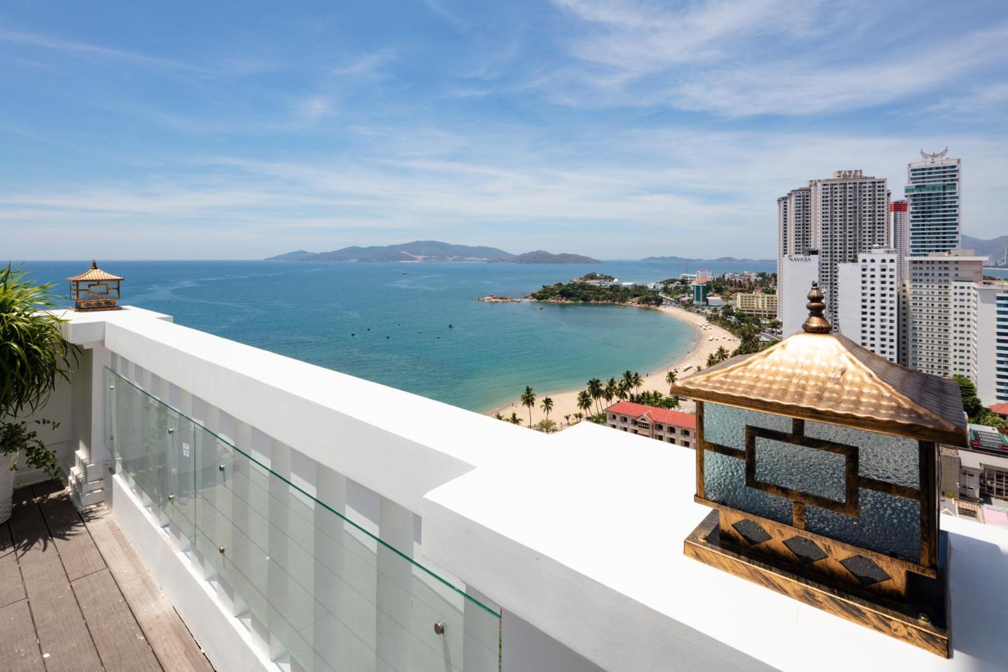 Daphovina Hotel Nha Trang Luaran gambar
